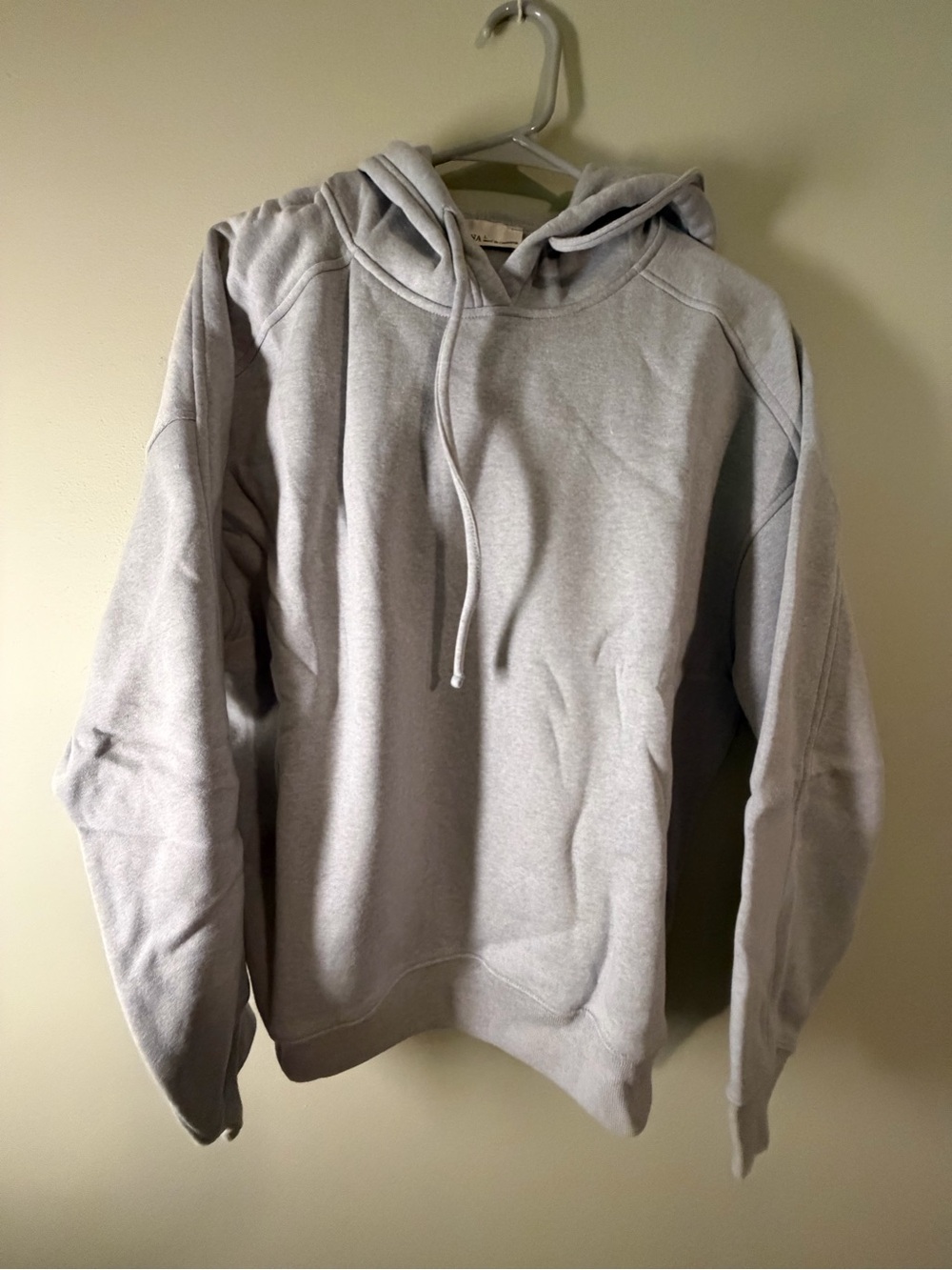 Zenana Outfitters Light Gray Pullover Hoodie